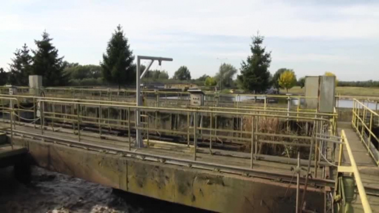 15012019_wyd699_5aj4rjgqh8dg_.mp4