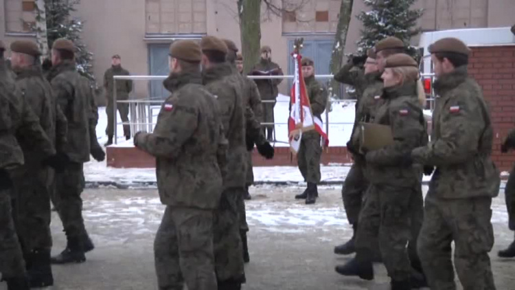 17012019_wyd701_5aj4rjgqh8dg_.mp4