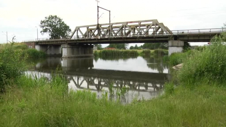 uwazajcie_nad_woda_duza_liczba_utoniec_na_poczatku_letniego_sezonu.mp4