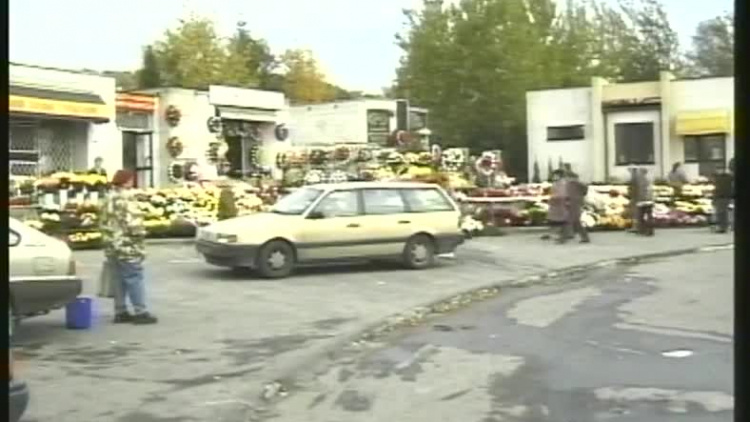 19991002_kradzieze_na_cmentarzach.mp4