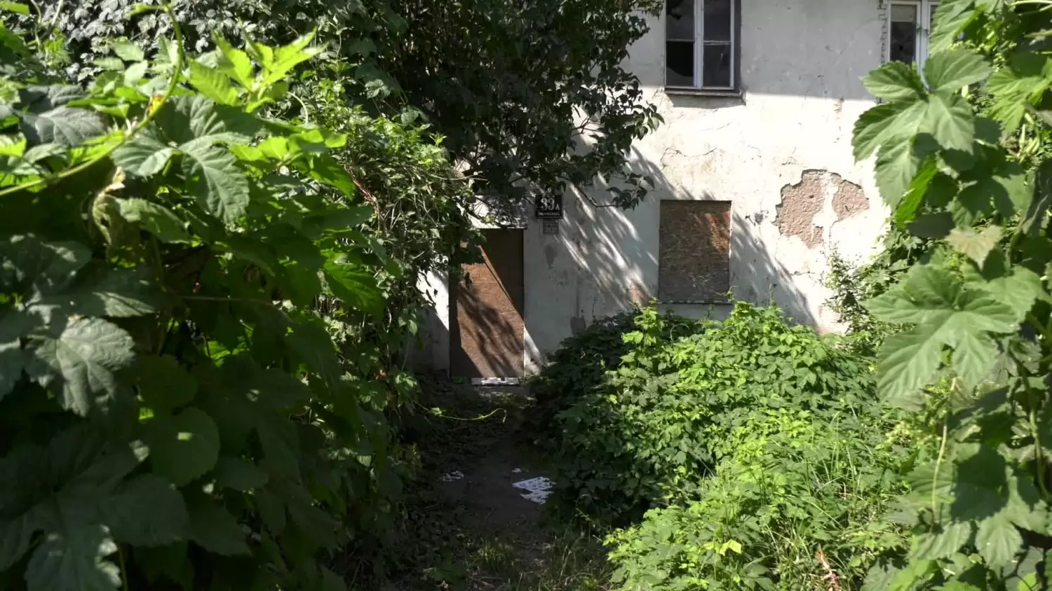 zbk-planuje-rozbiorke-dwoch-budynkow.mp4