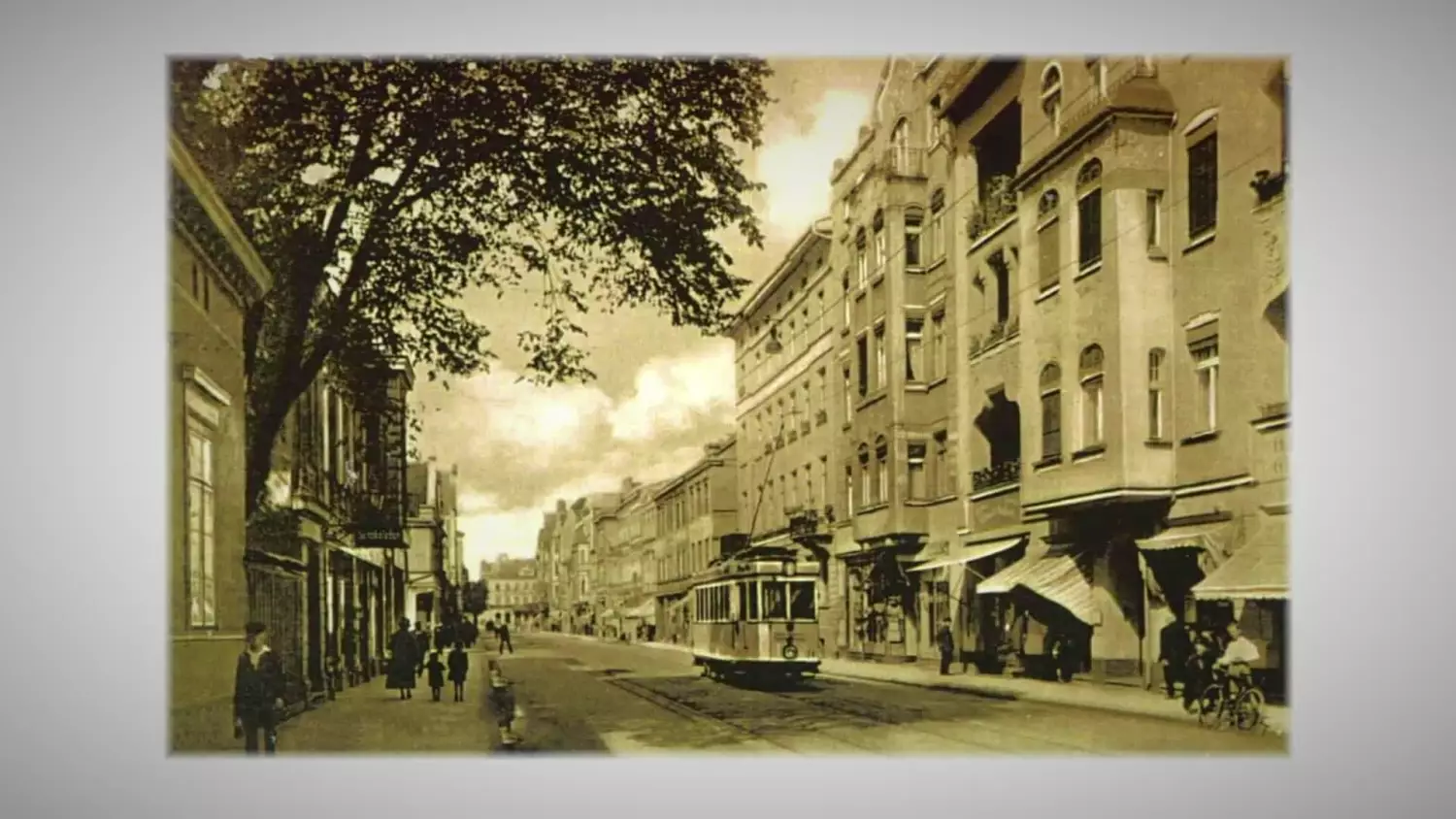 dawniej-i-dzis-ul-1-maja-1-10.mp4