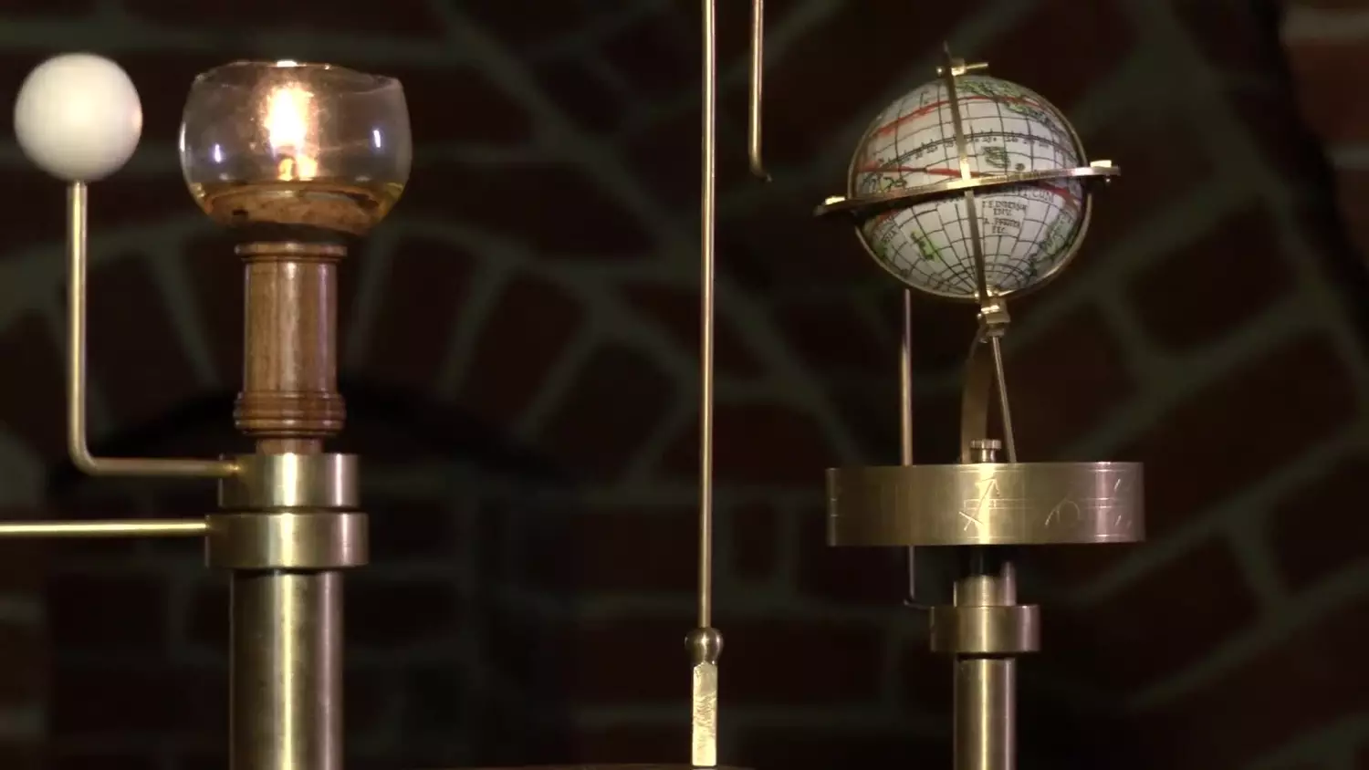 replika-planetarium-enderscha-w-elblaskim-muzeum.mp4