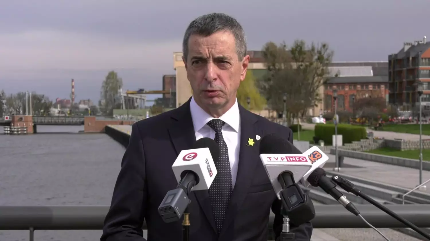 konferencja-jerzego-wcisly-otwarta-debata.mp4