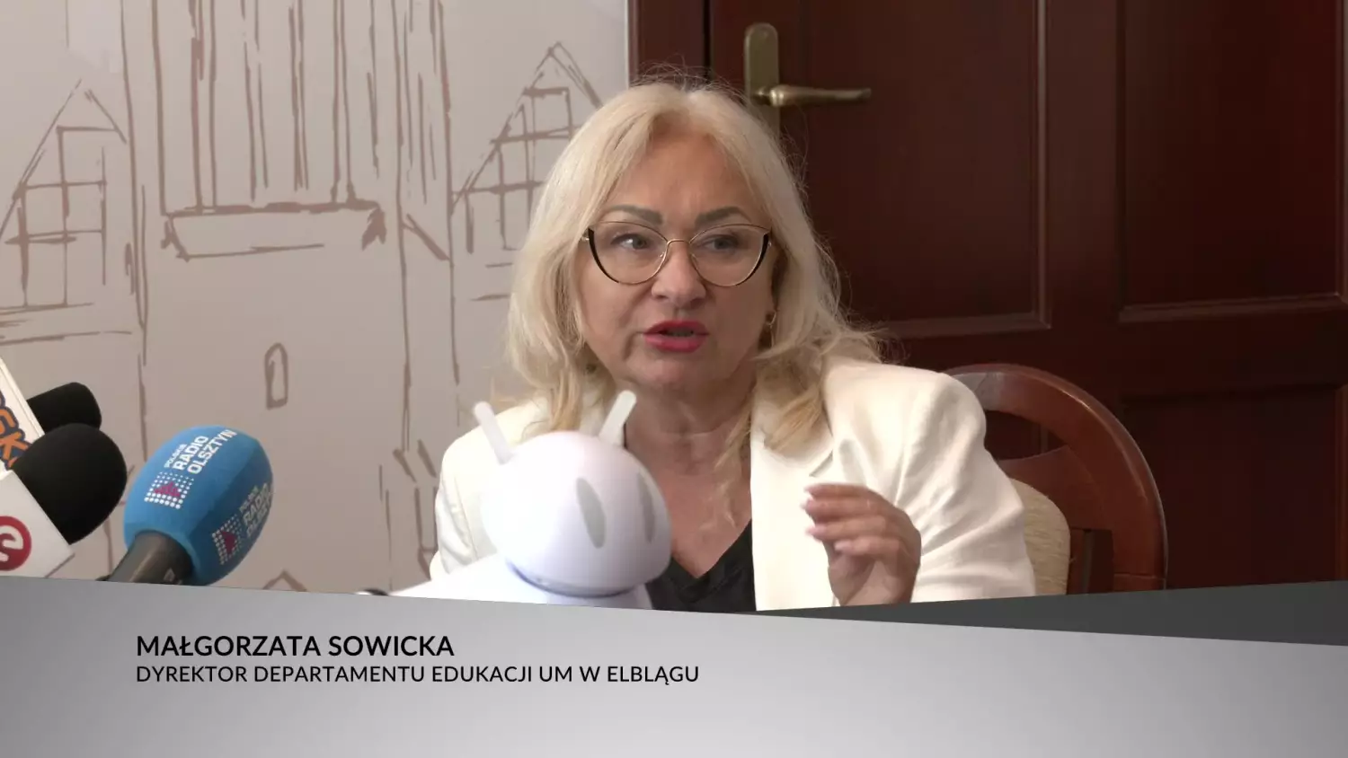 edukacyjne-roboty-trafia-do-przedszkoli.mp4