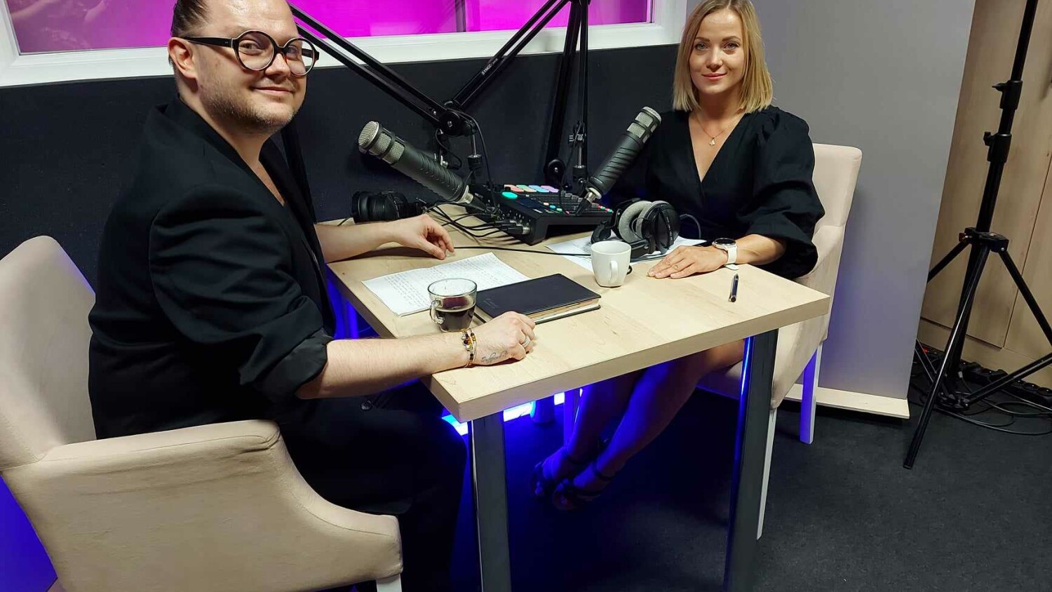 Jak zadbać o włosy latem?