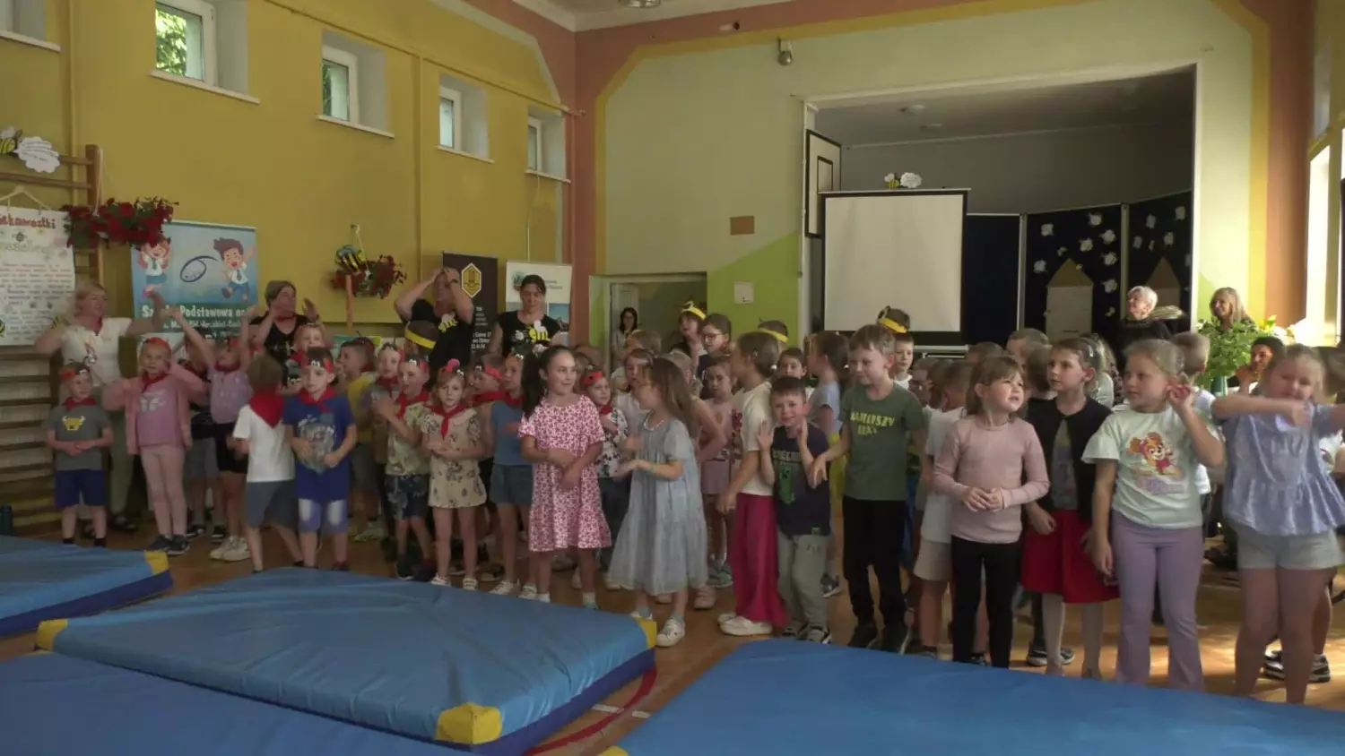 bez-komentarza-sejmik-przyrodniczy-zapylacze-ratuja-swiat.mp4