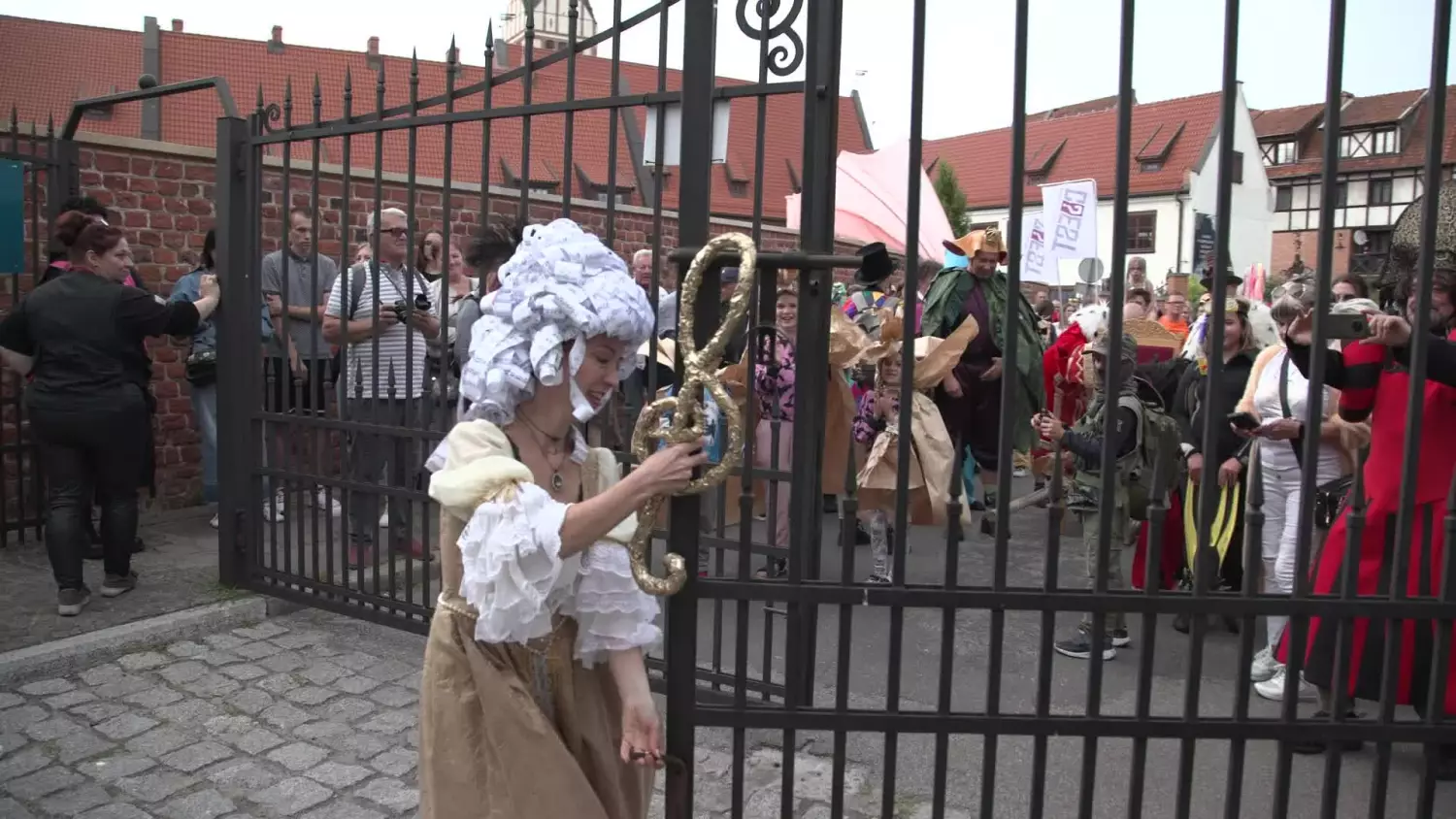 bez-komentarza-elblaskie-swieto-muzyki-dzien-pierwszy.mp4