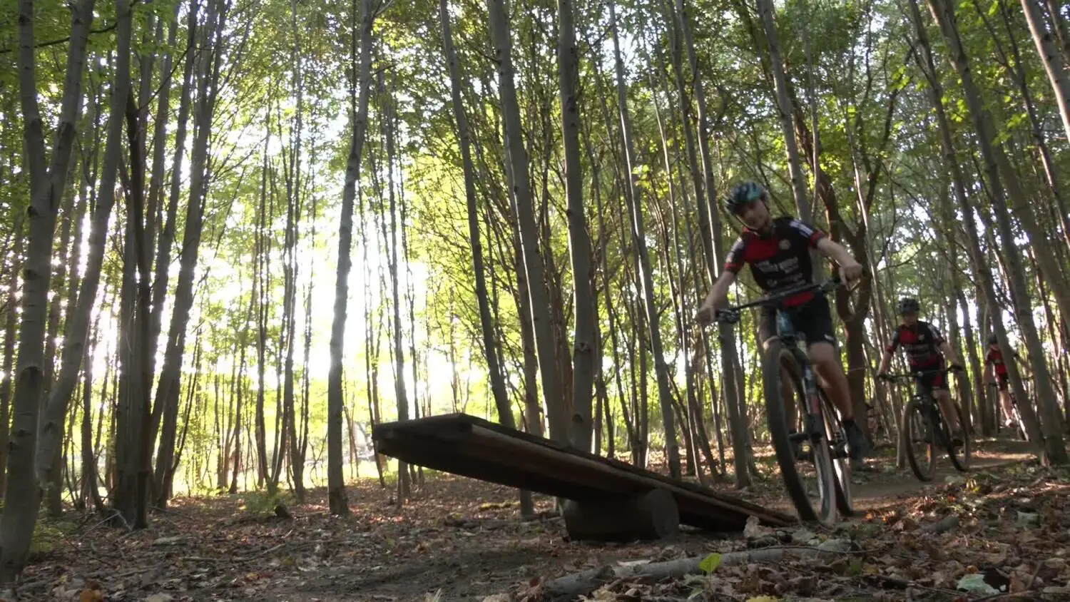 porozmawiajmy-kolarstwo-gorskie-mks-truso.mp4