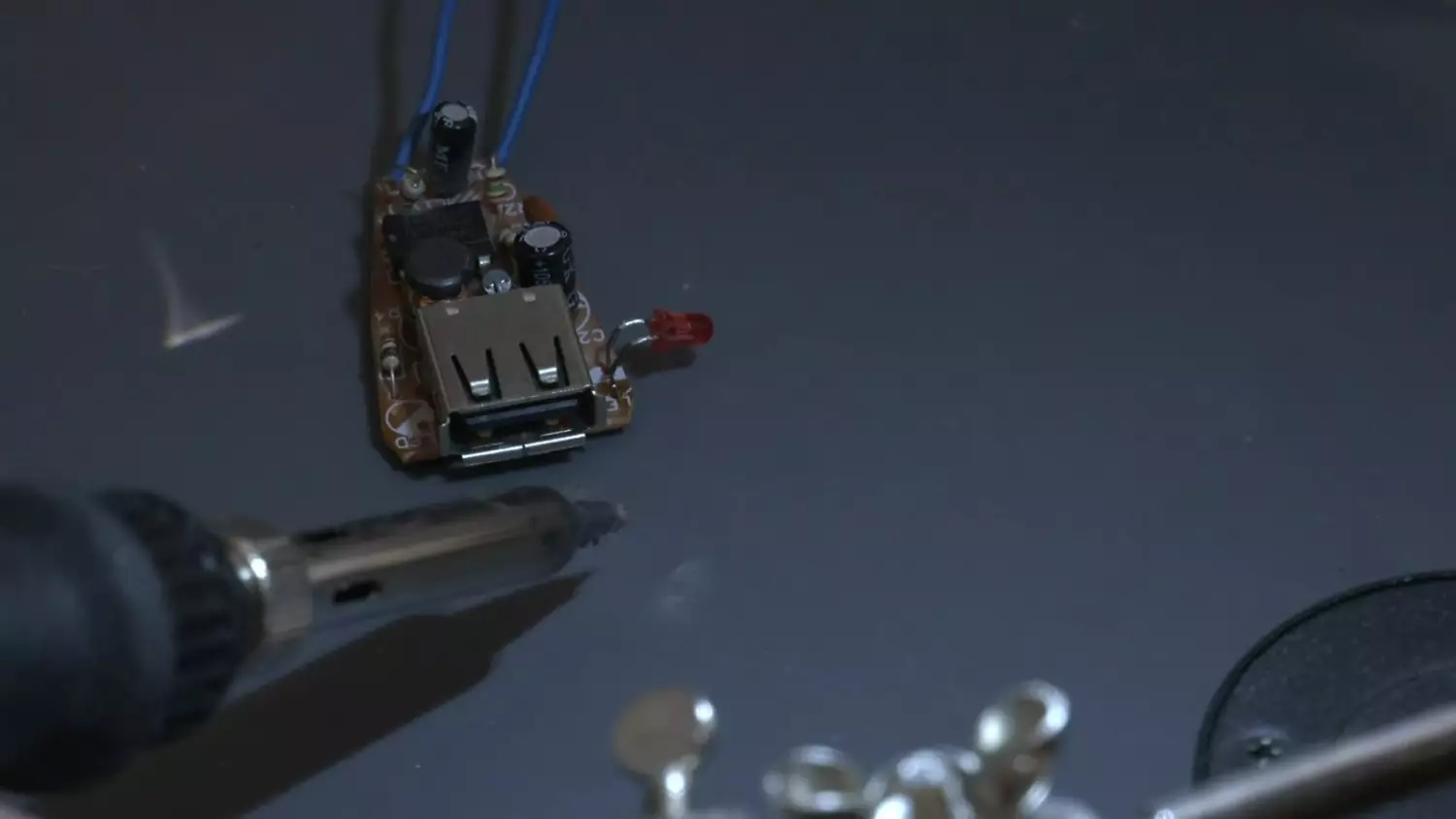 nikodem-szczypinski-gra-o-bezpieczenstwie.mp4