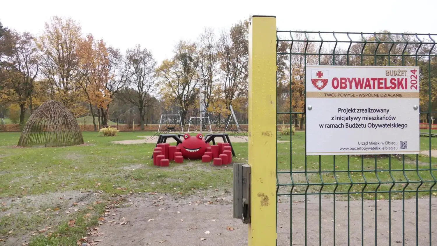 plac-zabaw-park-kajki.mp4