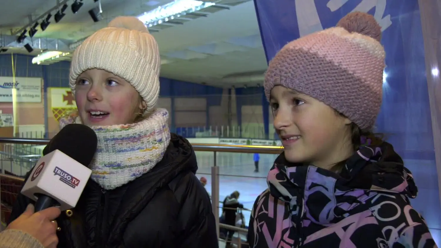 ruszyly-lyzwiarskie-czwartki-dla-dzieci-i-mlodziezy.mp4