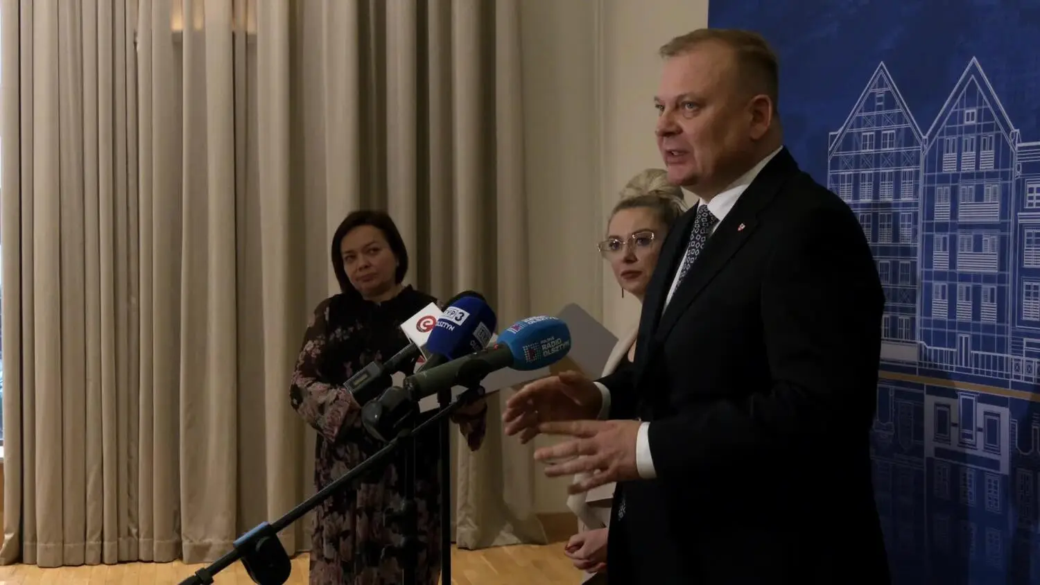 od-1-stycznia-prezenty-dla-noworcznych-drogich-elblazan-i-elblazanek.mp4