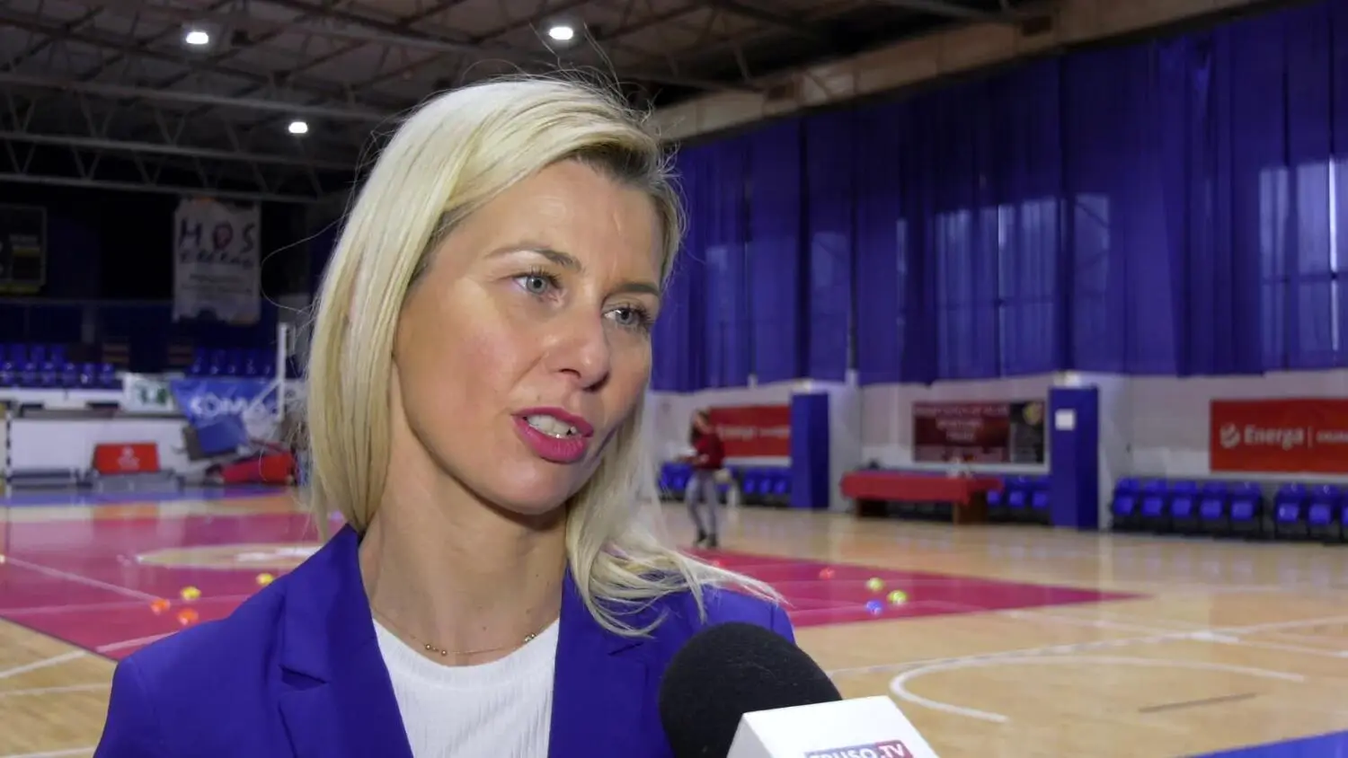 ucza-sie-od-mistrzyni-klasa-wrotkarsko-lyzwiarska-szuka-talentow.mp4