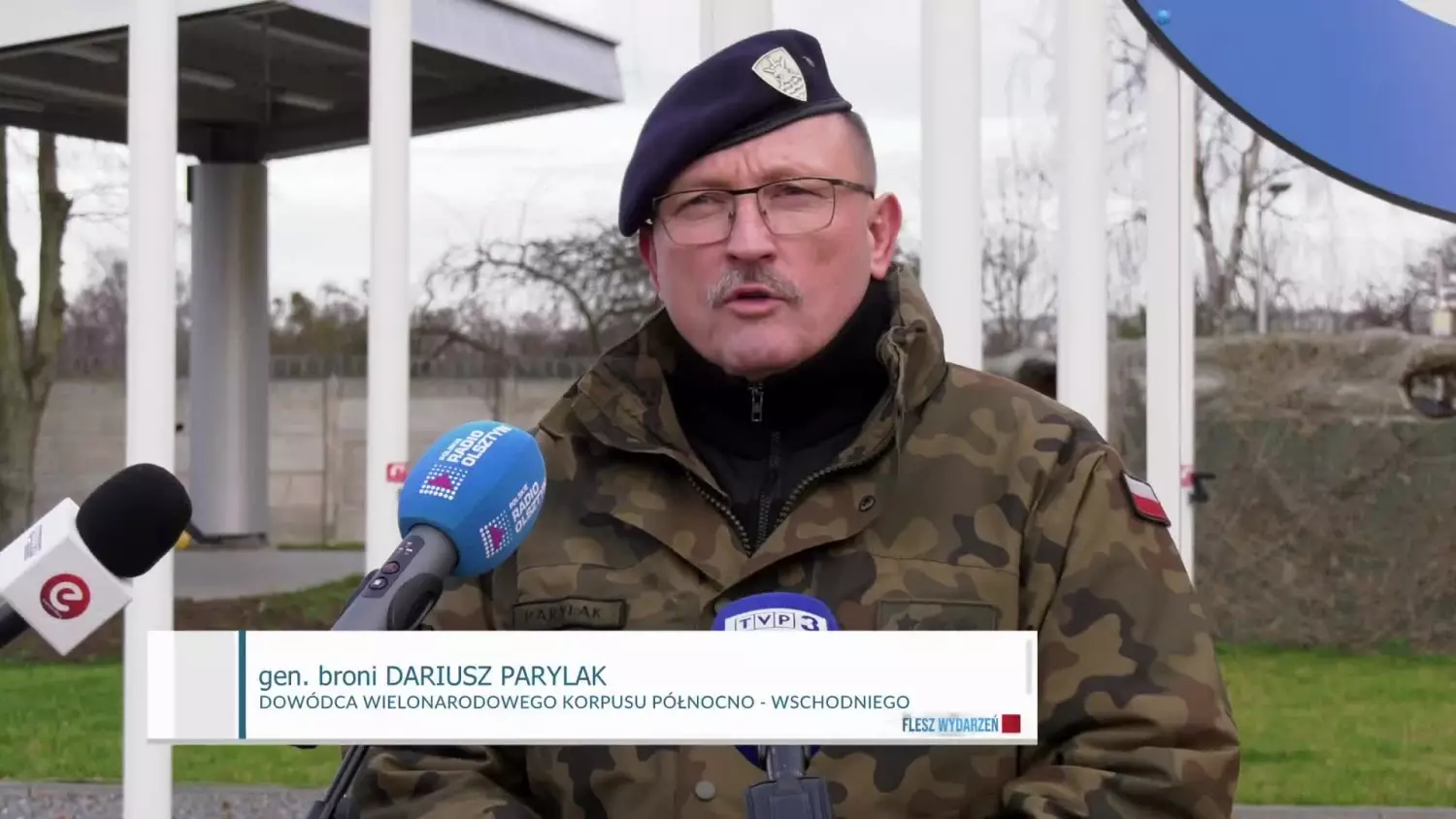 general-broni-dariusz-parylak-z-wizyta-w-elblagu-w-miejscu-i-srodowisku-sluzby-rozumie-sie-szczegolnosc-tego-co-sie-robi-01.mp4