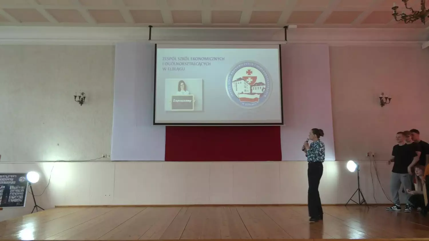 ekonomik-otwiera-drzwi-i-podpisuje-z-nami-patronat.mp4