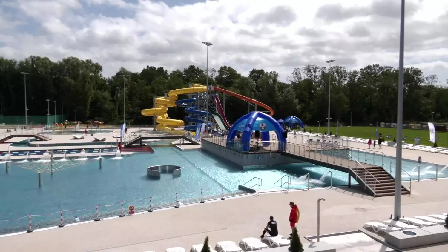 park-wodny-dolinka-otwarty.mp4