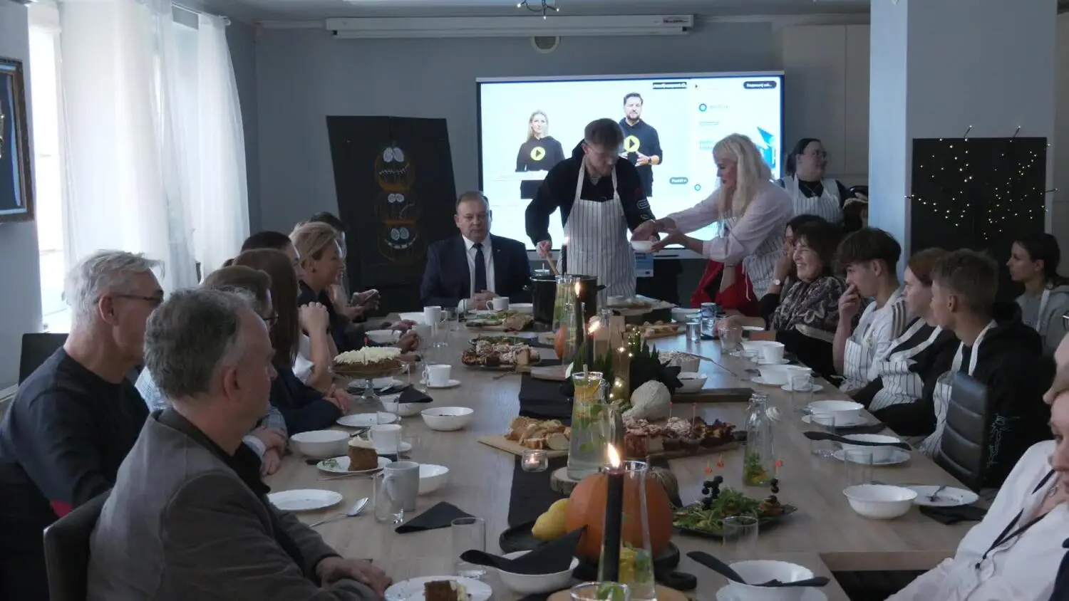 otwarcie-kuchni-ecus.mp4