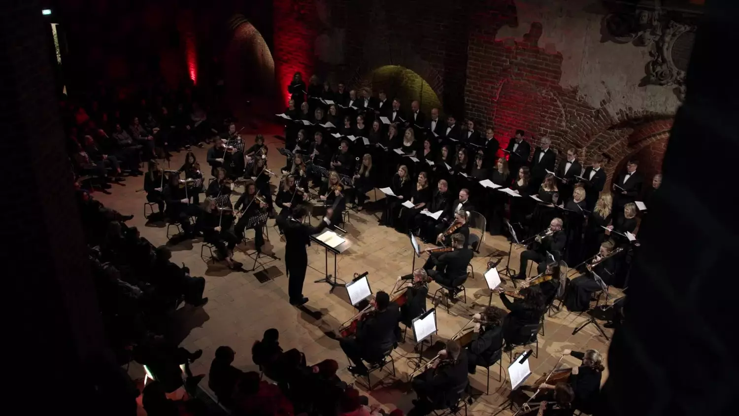 koncert-mozarta-galeria-el-cantata-eok.mp4