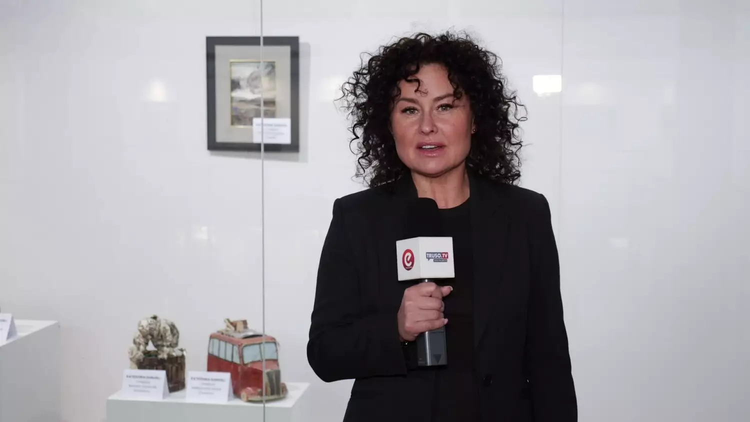 zapoweidz-wernisaz-paczwork-01-1.mp4